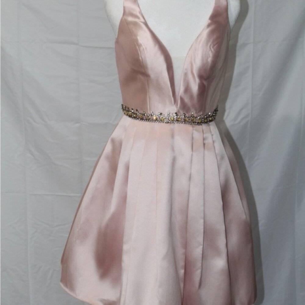 Elegant Pink Satin short Dress with Embellished Waist
